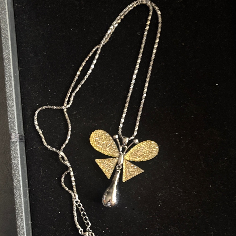 Chic GunMetal Butterfly Pendant Necklace 32” matching chain